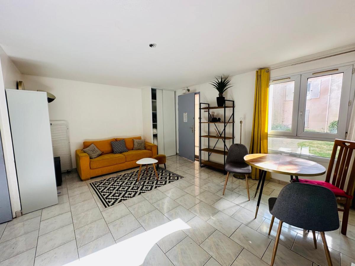 Appartement Eco 6 Personnes Magny-le-Hongre Εξωτερικό φωτογραφία